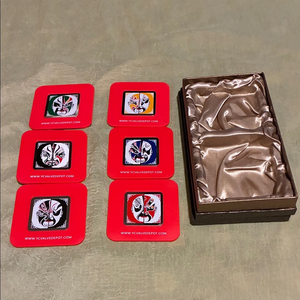Red Coaster Set with Artistic Design-new without tags